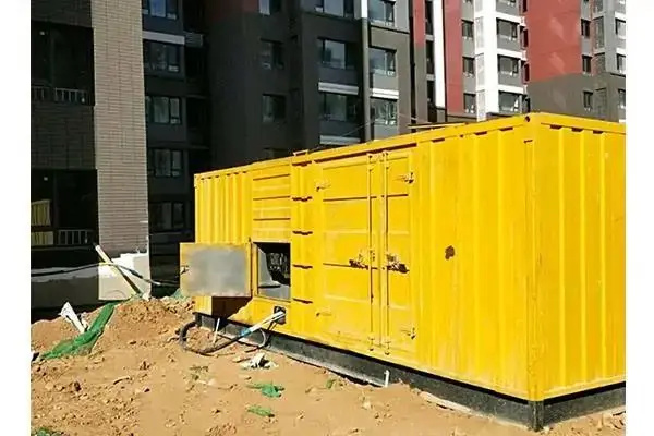 叶城发电机租赁中燃油压力过低会对发动机的哪些部件造成损坏？