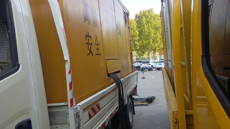 叶城如何判断柴油发电机组和UPS电源的切换时间是否符合要求？